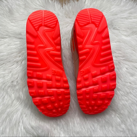 Nike Air Max 90 Platinum Crimson - Picture 5 of 7